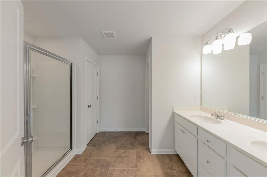 3625 Hawthorne Terrace Atlanta, GA 30337 - Photo 17 of 24