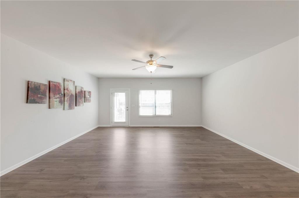 3625 Hawthorne Terrace Atlanta, GA 30337 - Photo 6 of 24