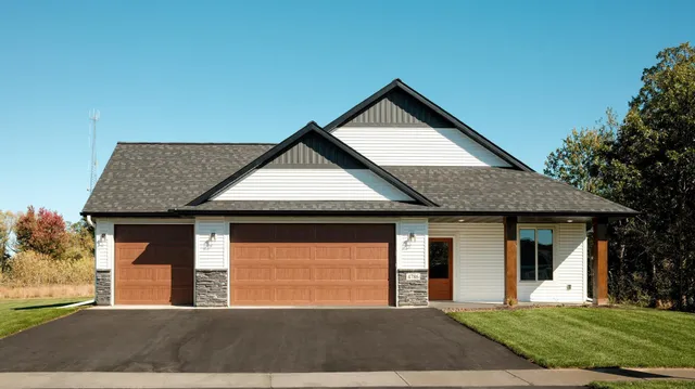 $489,999 | 4786 384th Street, North Branch, MN 55056