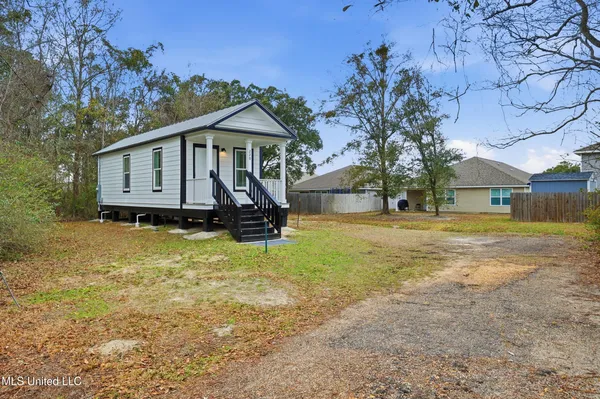 $125,000 | 220 Church Lane, Long Beach, MS 39560