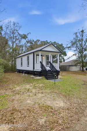 $125,000 | 220 Church Lane, Long Beach, MS 39560