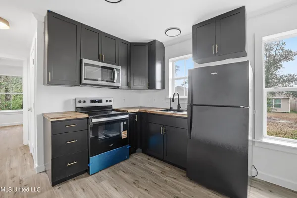 $125,000 | 220 Church Lane, Long Beach, MS 39560