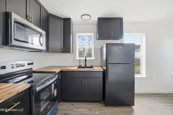 $125,000 | 220 Church Lane, Long Beach, MS 39560