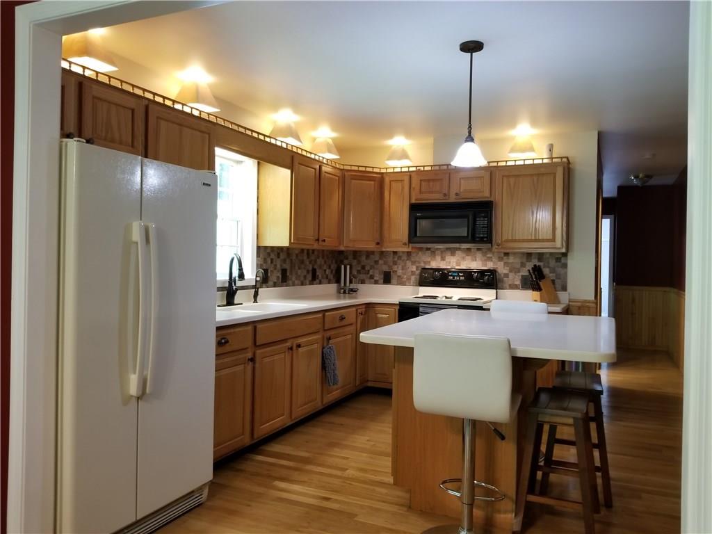 809 Dick Road Renfrew, PA 16053 - Photo 3 of 25