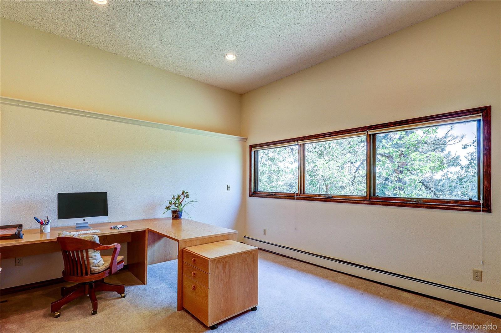 147 Alpine Avenue Golden, CO 80401 - Photo 32 of 47 a workspace with furniture and a window