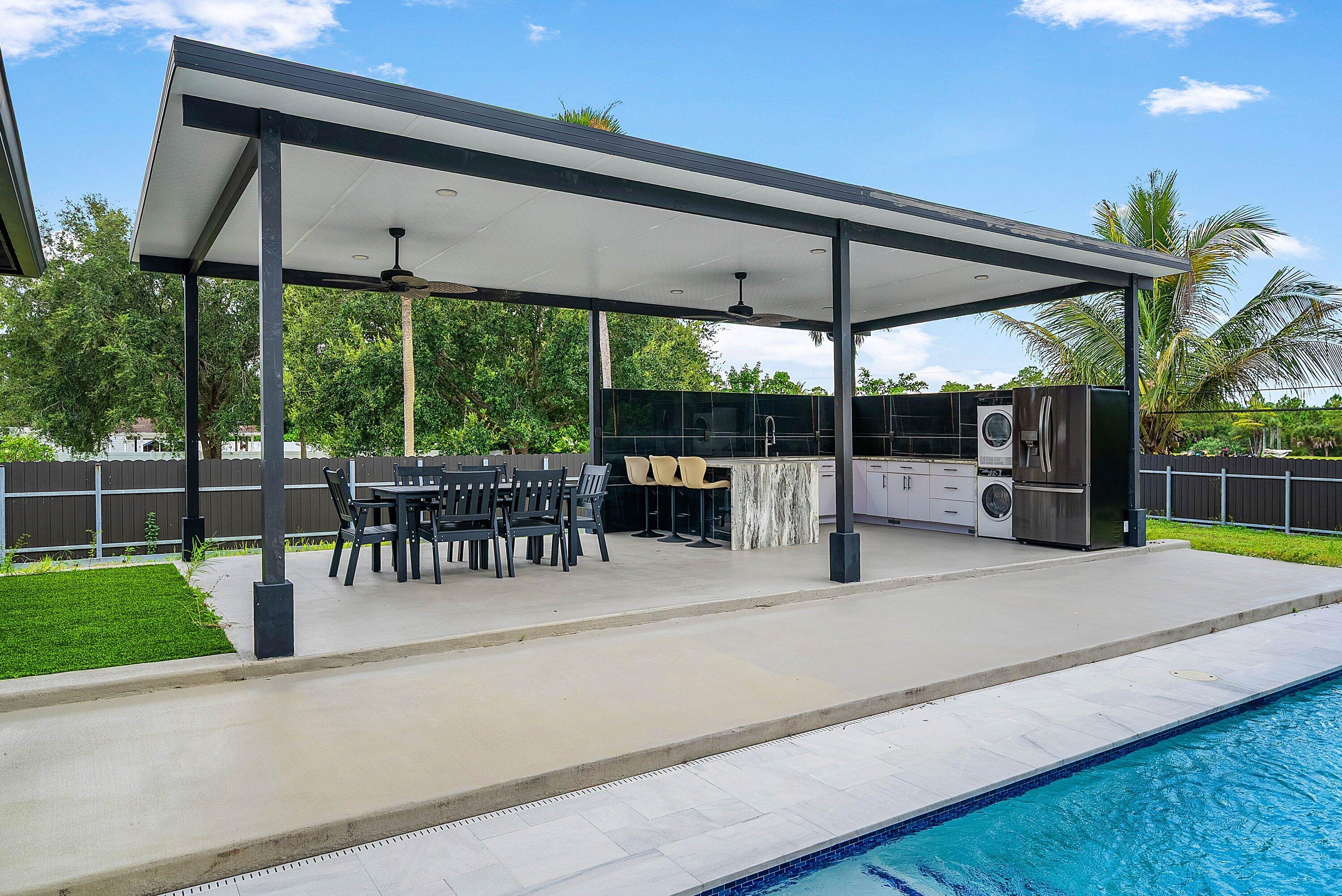 641 Marshall Road West Palm Beach, FL 33413 - Photo 40 of 57 Pavillion