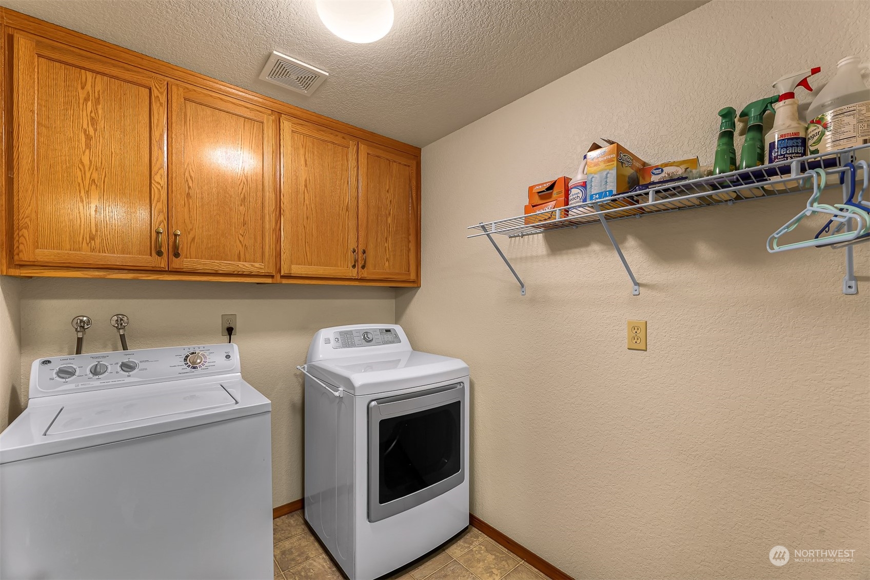 5133 Maytown Road Southwest Olympia, WA 98512 - Photo 15 of 40 Gallery Image 15
