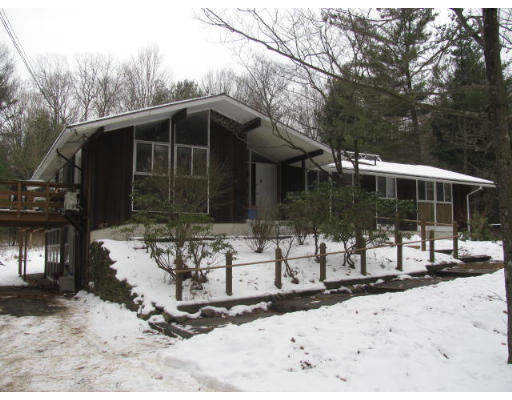 580 Market Hill Road Amherst, MA 01002 - Photo 1 of 7