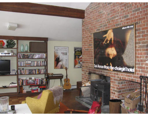 580 Market Hill Road Amherst, MA 01002 - Photo 5 of 7