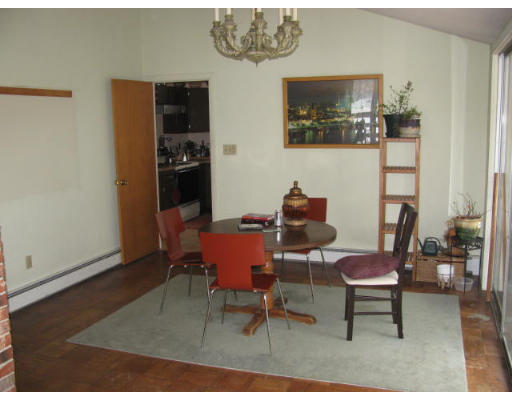 580 Market Hill Road Amherst, MA 01002 - Photo 6 of 7