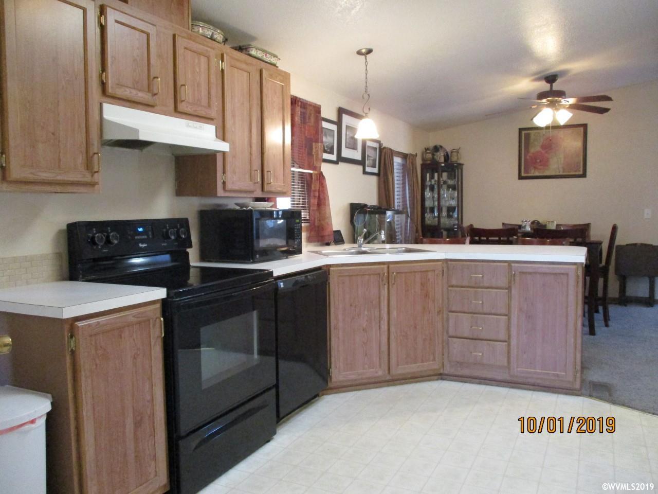 5193 Silver Loop Northeast, Unit 141 Salem, OR 97305 - Photo 7 of 23