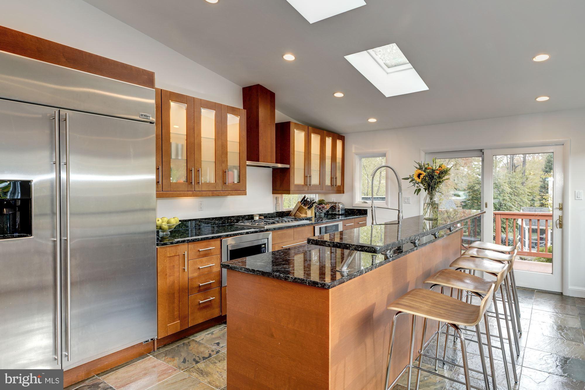 5606 Chesterbrook Road Bethesda, MD 20816 - Photo 7 of 29 Kitchen w/stainless appliances/granite countertops