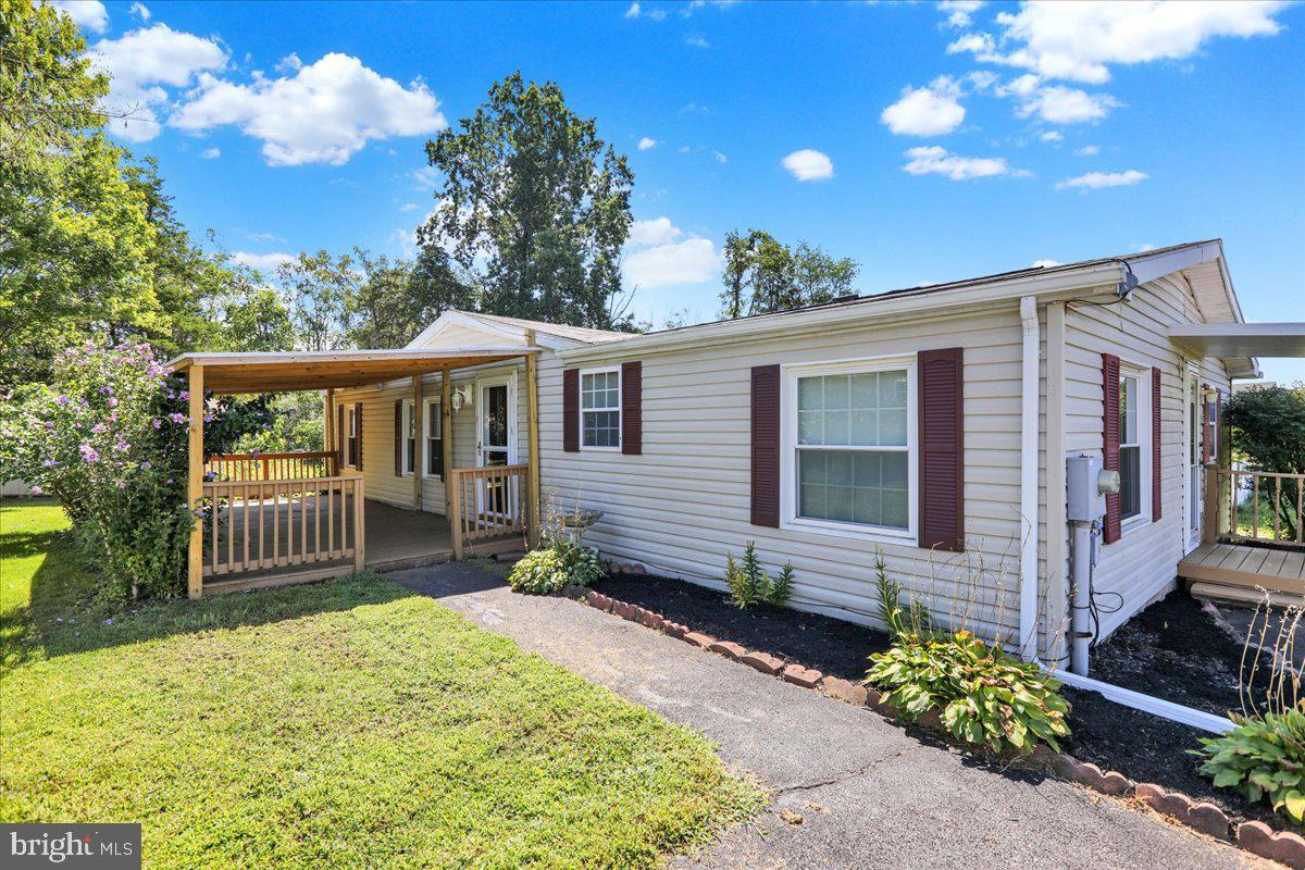 140 Heister Road Birdsboro, PA 19508 - Photo 3 of 33