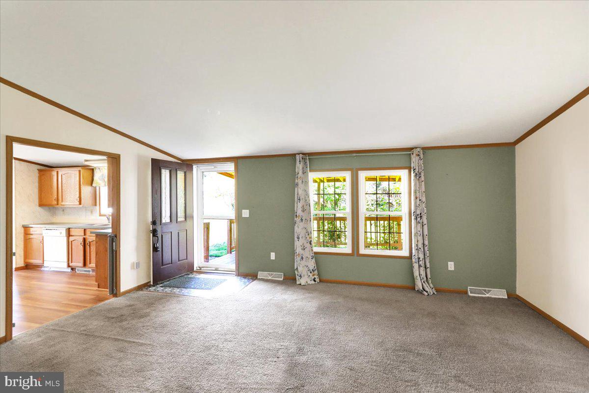 140 Heister Road Birdsboro, PA 19508 - Photo 6 of 33