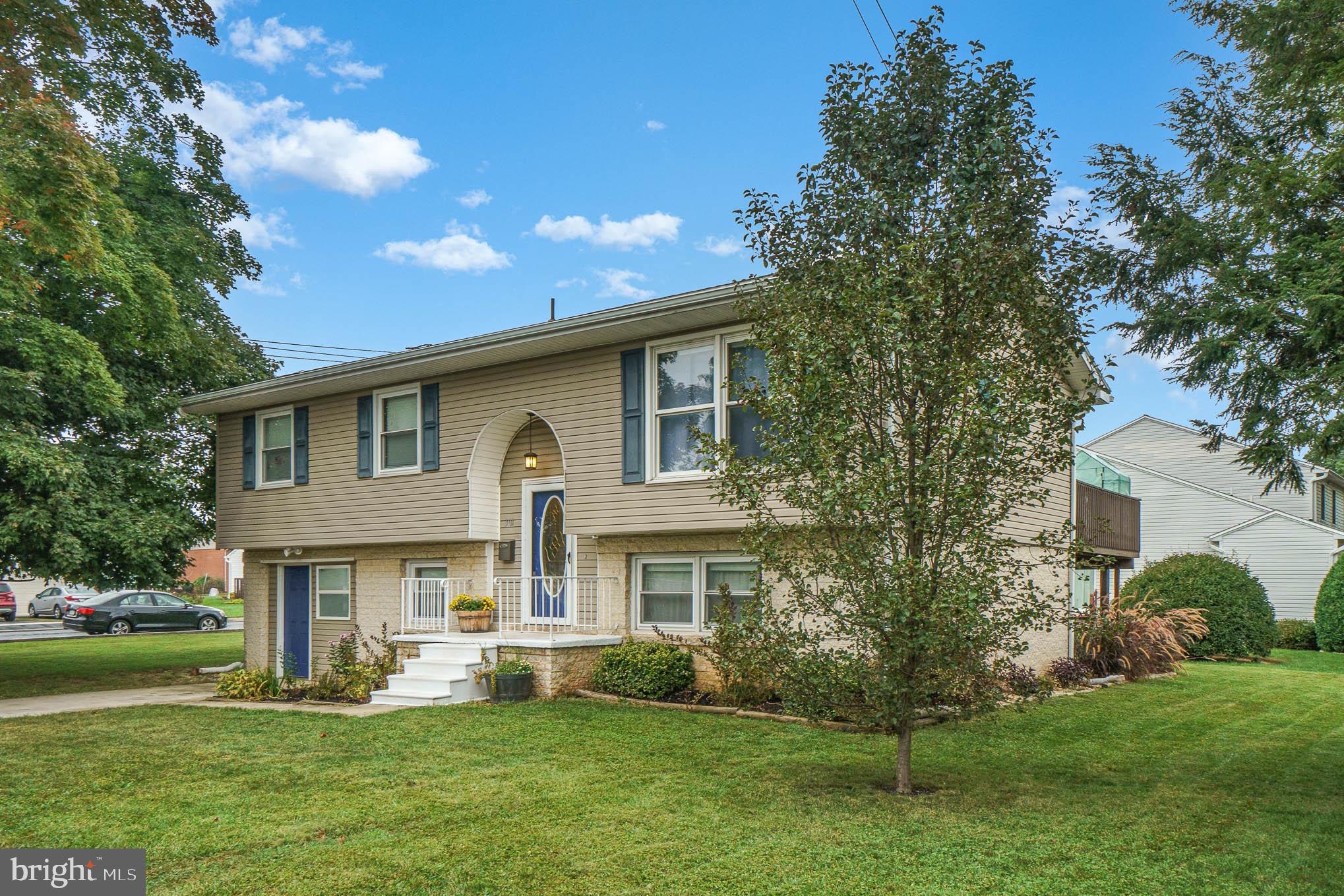 301 Kay Road Mechanicsburg, PA 17050 - Photo 2 of 33 Gallery Image 2