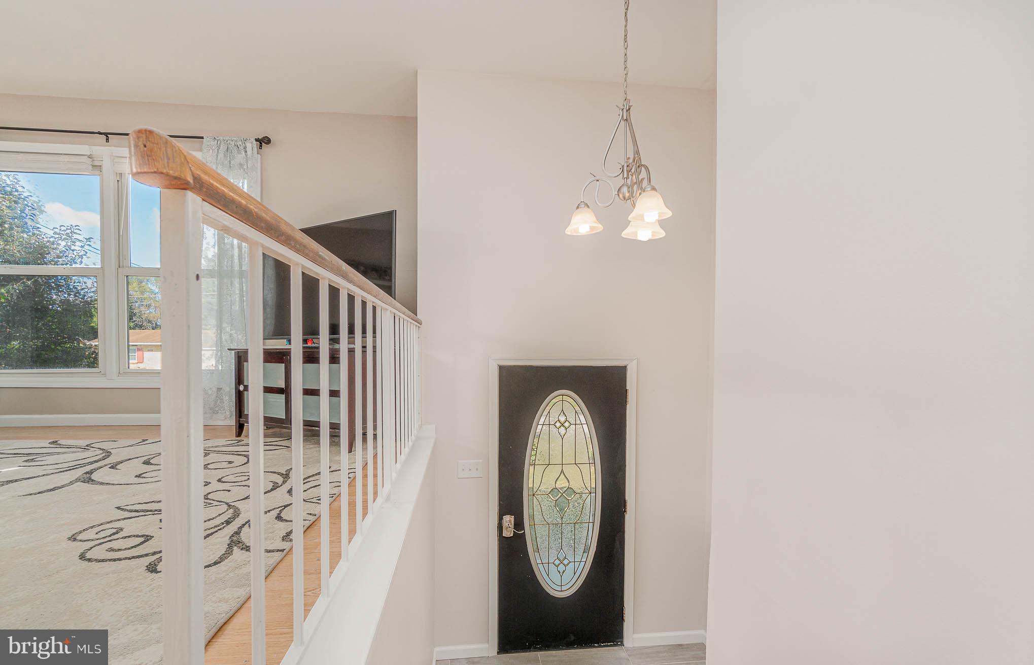 301 Kay Road Mechanicsburg, PA 17050 - Photo 3 of 33 Gallery Image 3