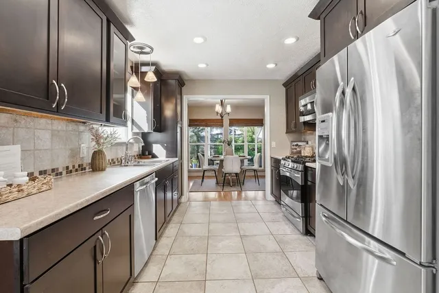 $750,000 | 4706 Cap Rock Drive, Austin, TX 78735