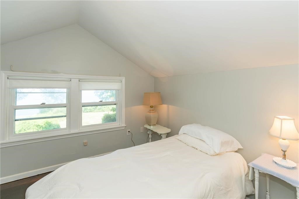 298 Ocean Road Narragansett, RI 02882 - Photo 11 of 19