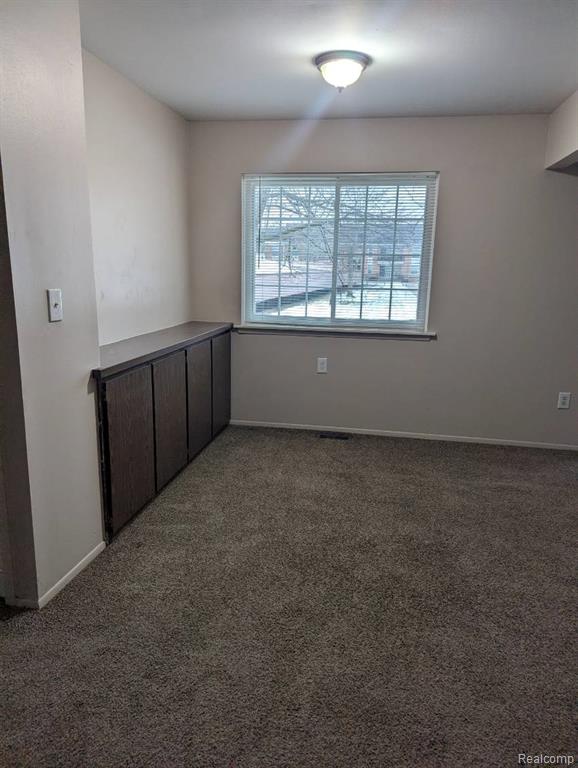 29181 Hayes Road, Unit C1 Warren, MI 48088 - Photo 11 of 26