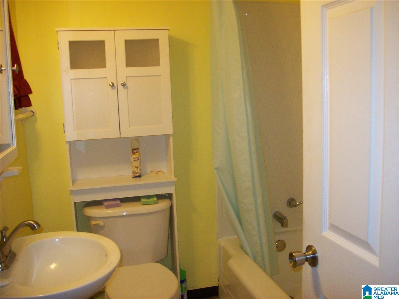 214 Douglas Road Anniston, AL 36207 - Photo 22 of 41