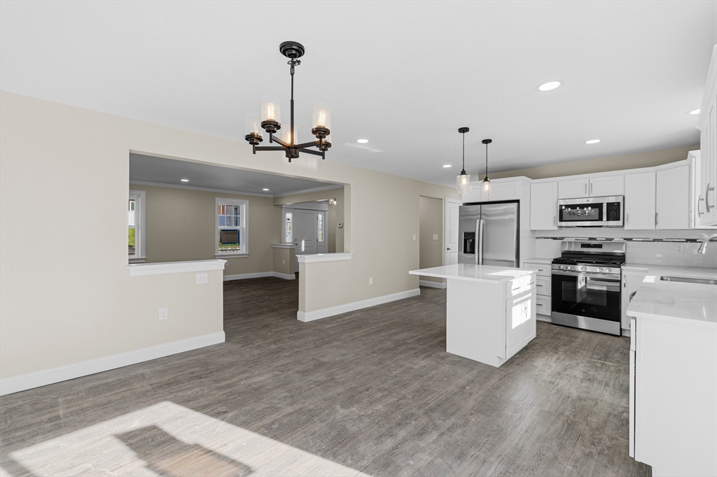 989 Bay Street Fall River, MA 02724 - Photo 11 of 39