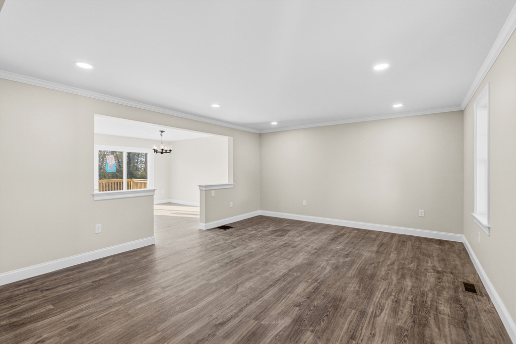 989 Bay Street Fall River, MA 02724 - Photo 18 of 39