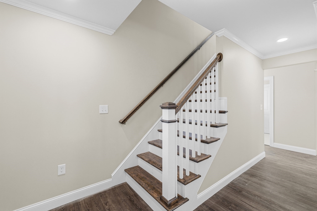 989 Bay Street Fall River, MA 02724 - Photo 21 of 39