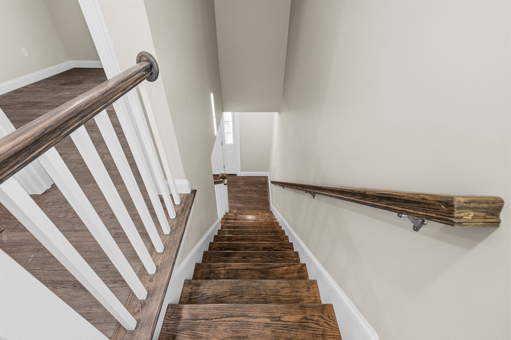 989 Bay Street Fall River, MA 02724 - Photo 23 of 39