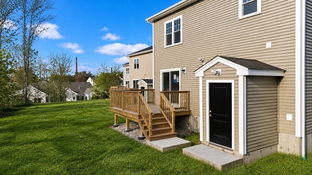 989 Bay Street Fall River, MA 02724 - Photo 4 of 39