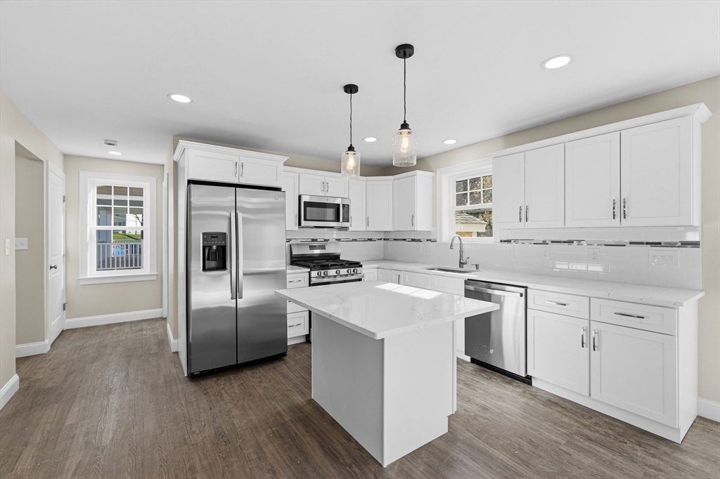 989 Bay Street Fall River, MA 02724 - Photo 8 of 39