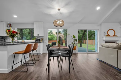 $549,000 | 9308 Meadowheath Drive, Austin, TX 78729