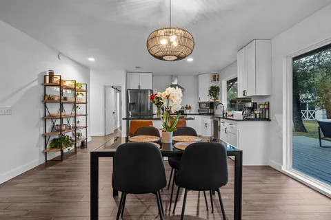 $549,000 | 9308 Meadowheath Drive, Austin, TX 78729