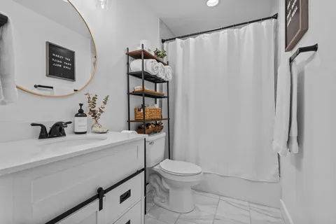 $549,000 | 9308 Meadowheath Drive, Austin, TX 78729