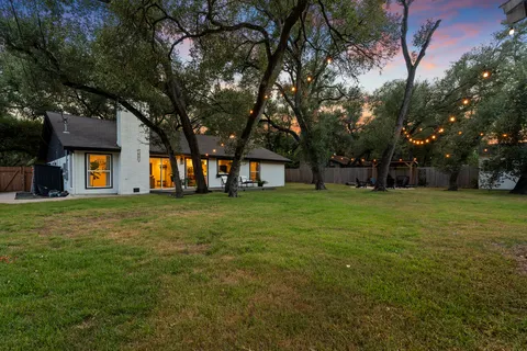 $549,000 | 9308 Meadowheath Drive, Austin, TX 78729