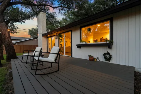 $549,000 | 9308 Meadowheath Drive, Austin, TX 78729