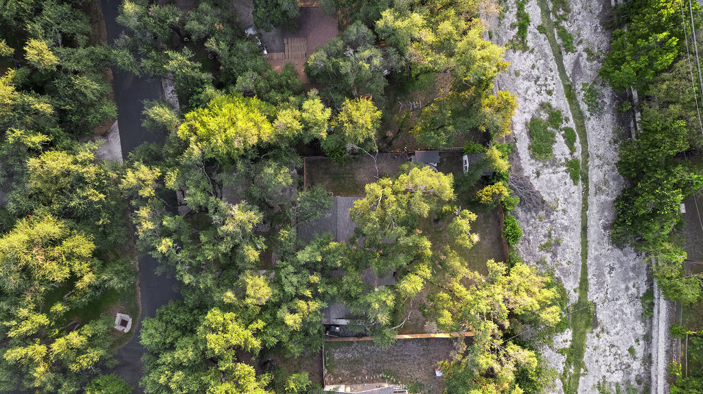 9308 Meadowheath Drive Austin, TX 78729 - Photo 40 of 40 a view of a yard