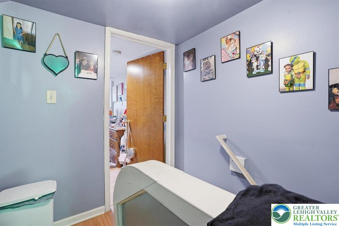 921 Broadway Fountain Hill, PA 18015 - Photo 37 of 93