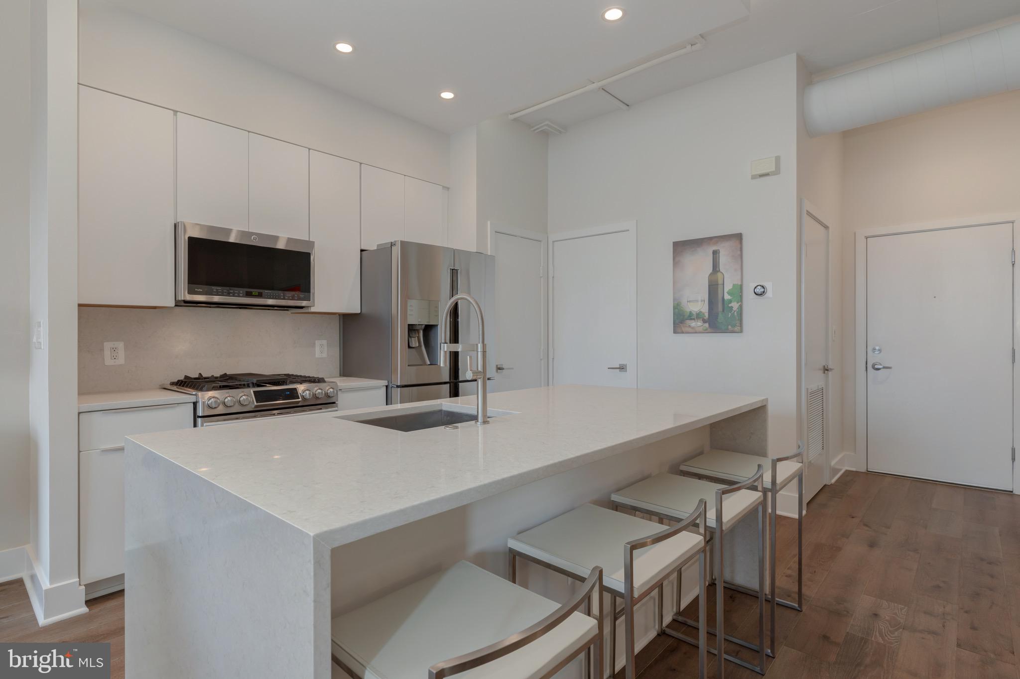 2020 12th Street Northwest, Unit 417 Washington, DC 20009 - Photo 5 of 34 Kitchen