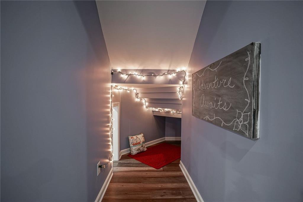 7648 Spring Ridge Drive Indianapolis, IN 46278 - Photo 31 of 39 Gallery Image 31