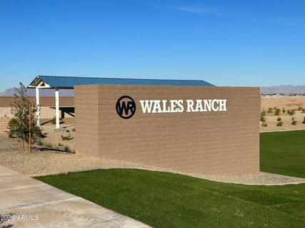 $519,990 | 2318 East Galloping Horse Drive, San Tan Valley, AZ 85140