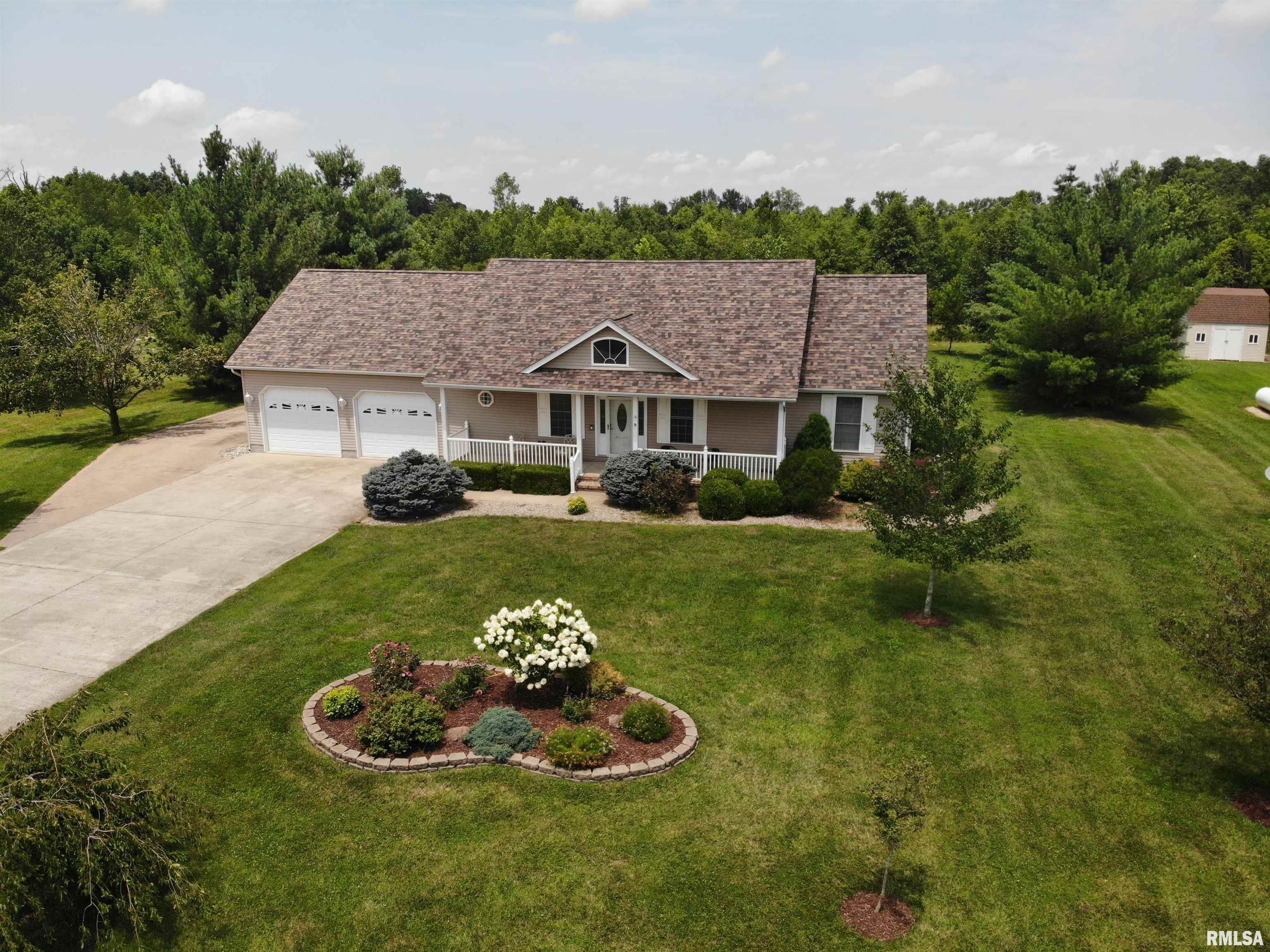 5169 Baker Road Salem, IL 62881 - Photo 1 of 56