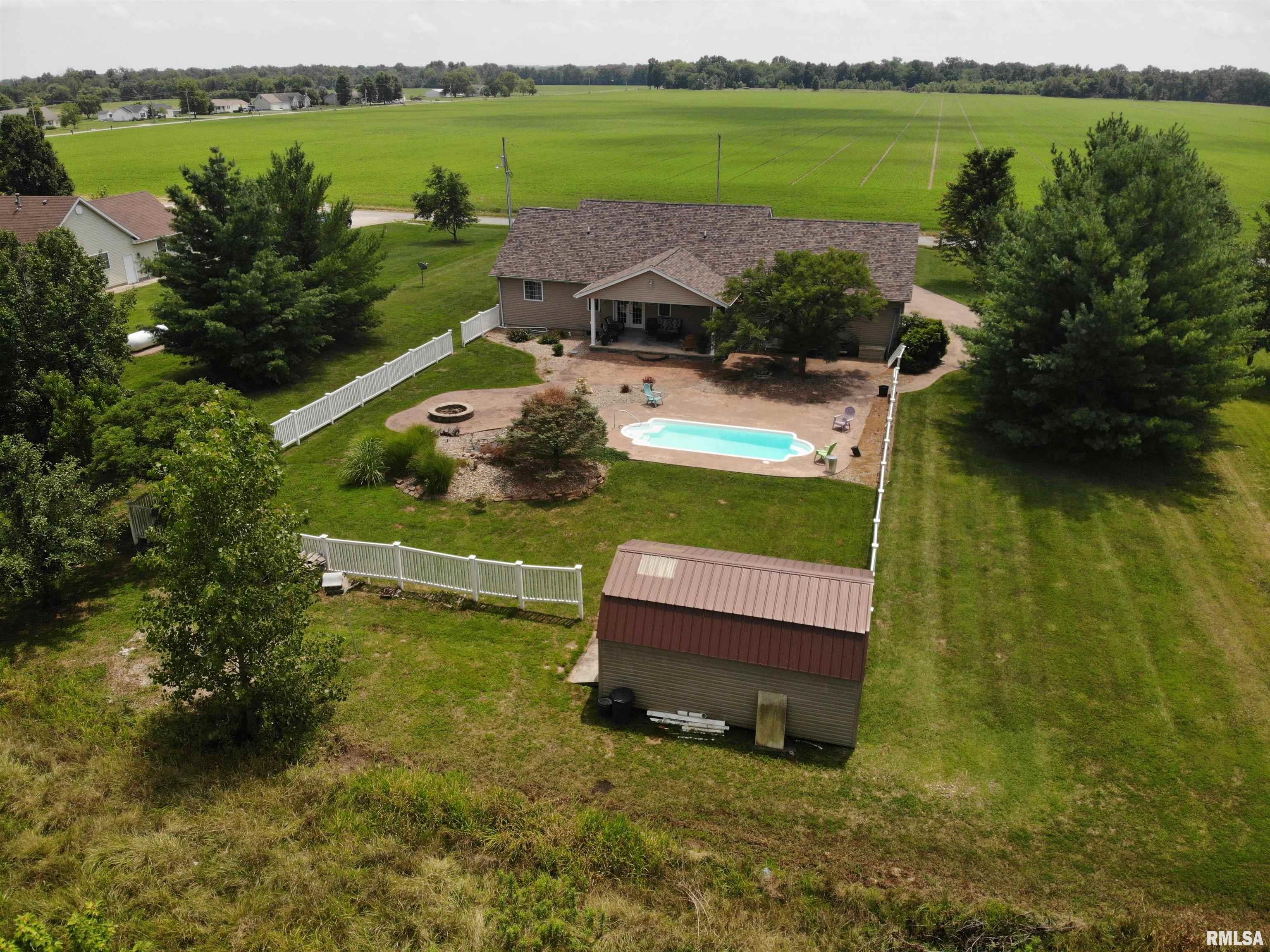 5169 Baker Road Salem, IL 62881 - Photo 13 of 56