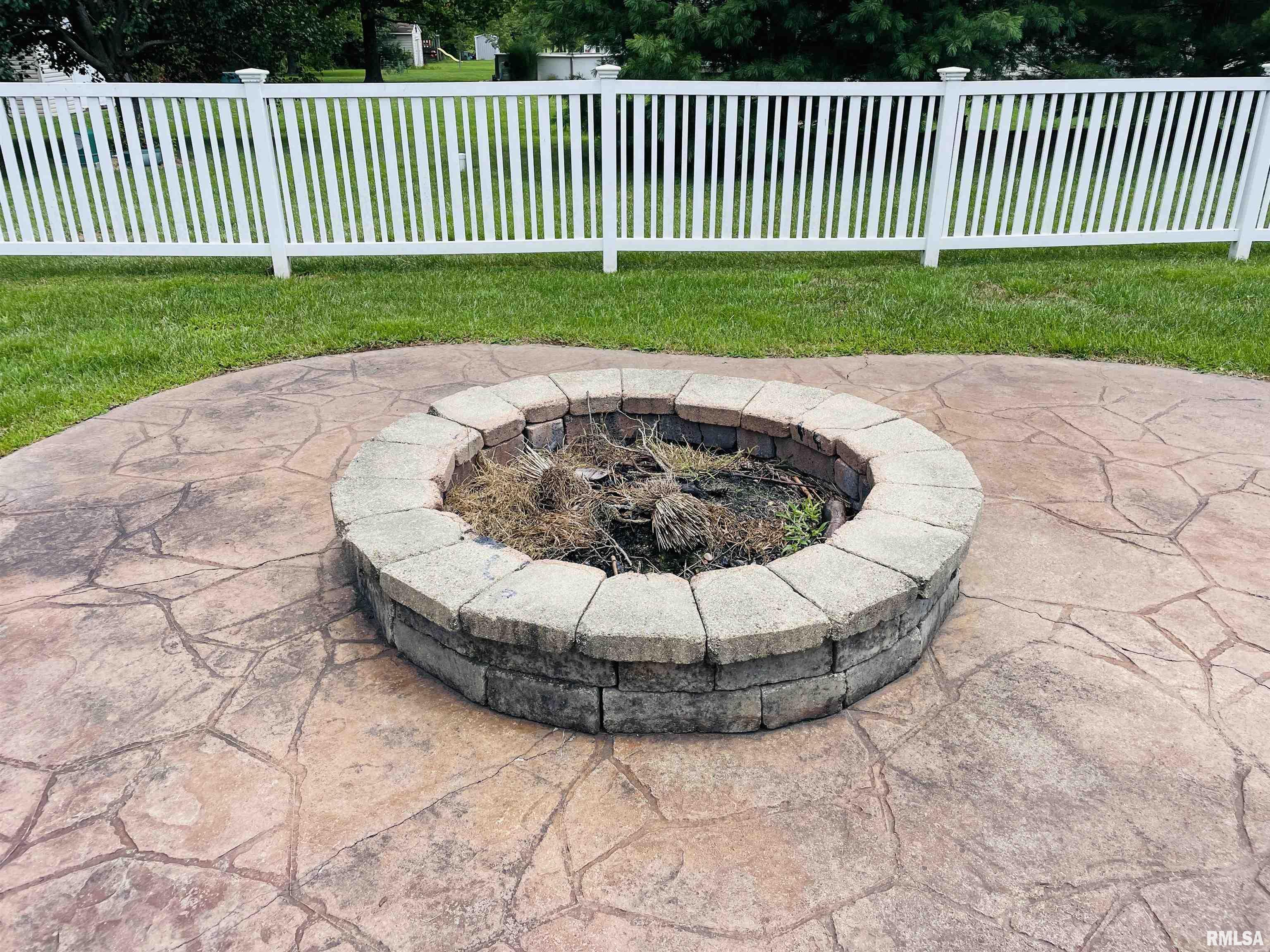 5169 Baker Road Salem, IL 62881 - Photo 21 of 56