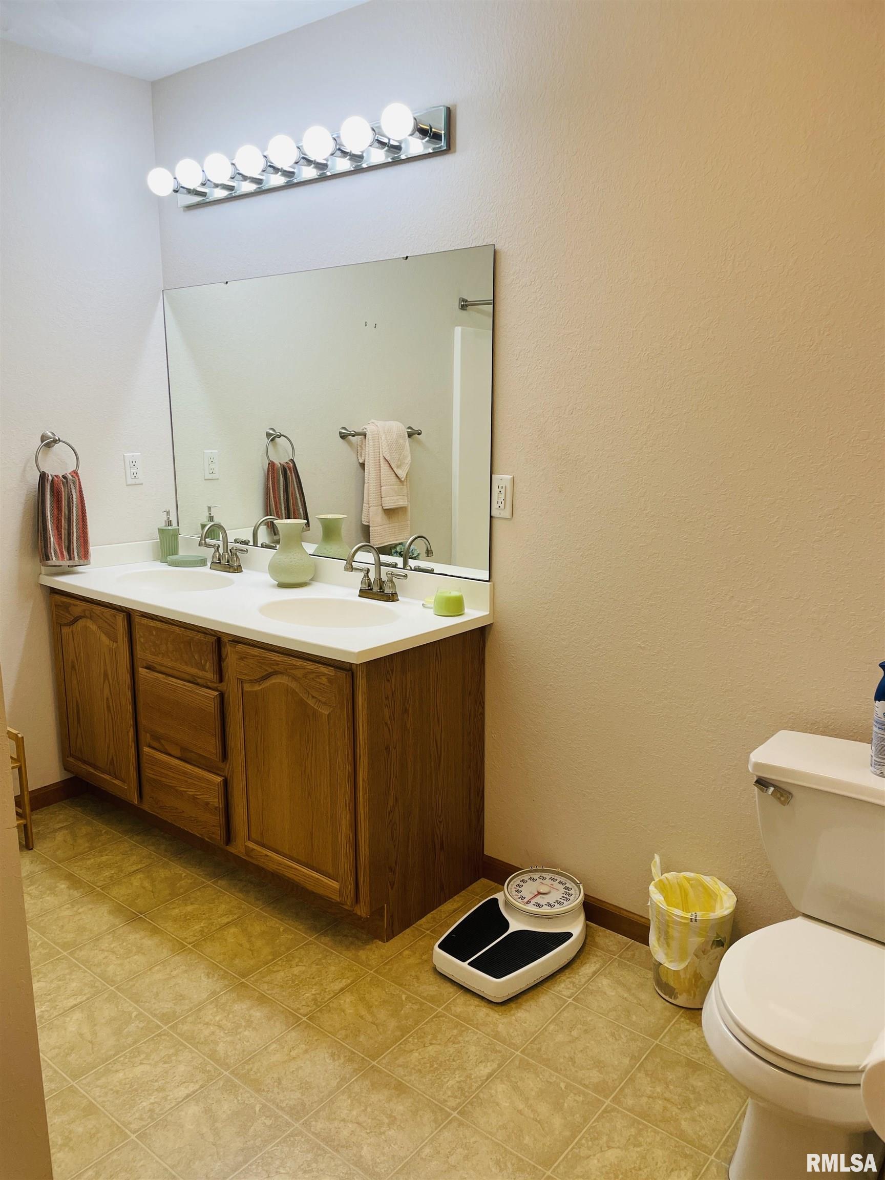 5169 Baker Road Salem, IL 62881 - Photo 48 of 56