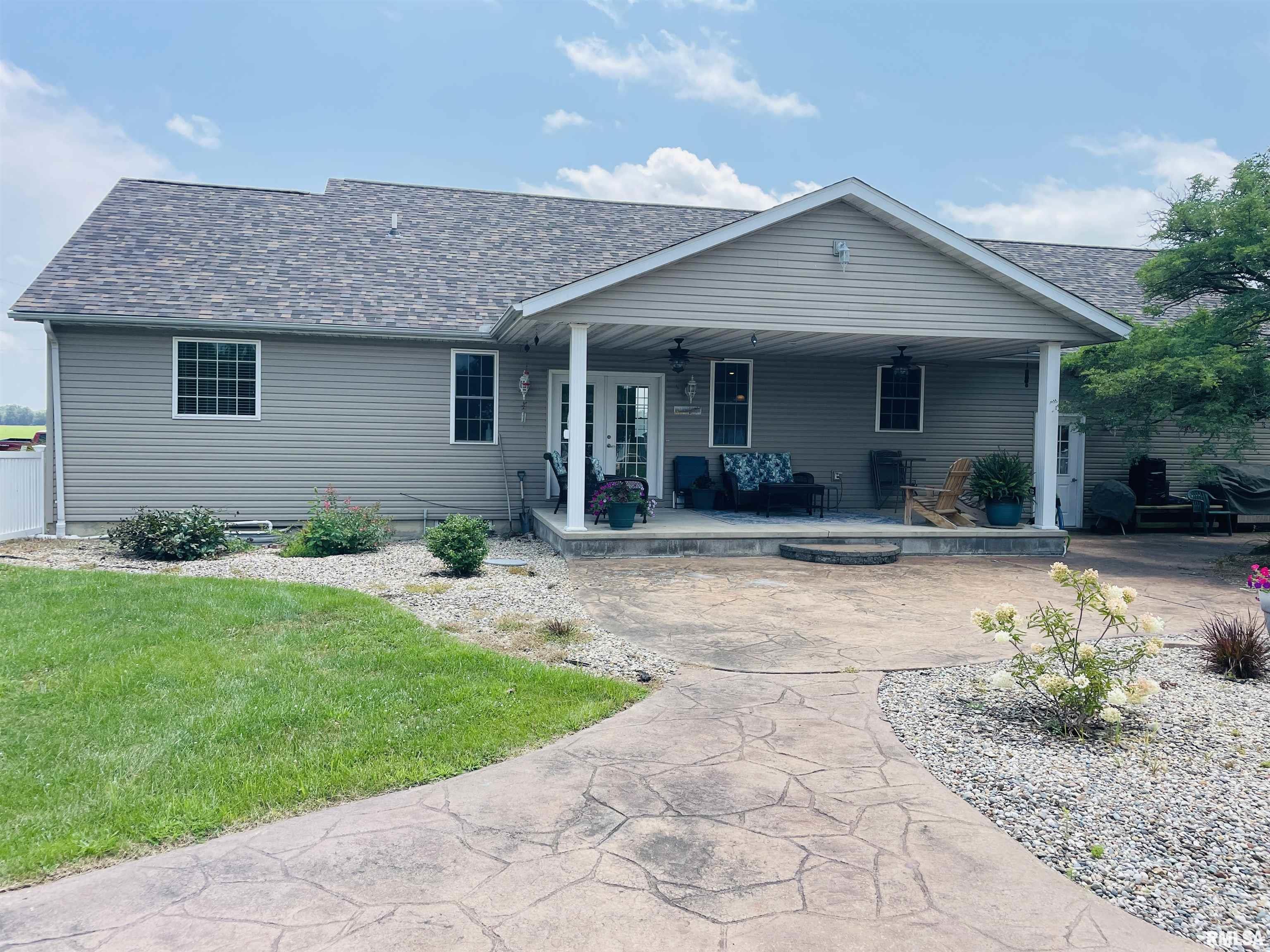 5169 Baker Road Salem, IL 62881 - Photo 9 of 56