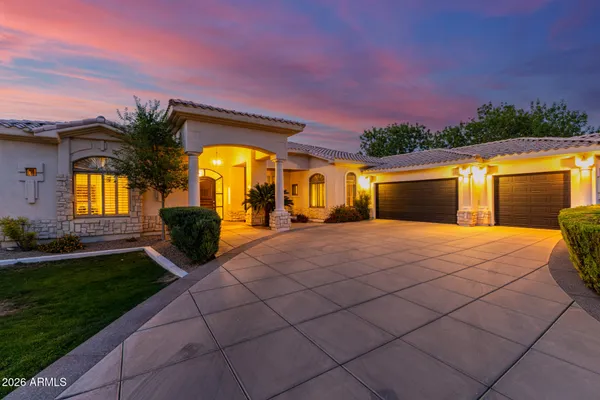 $1,699,900 | 8204 South Homestead Lane, Tempe, AZ 85284