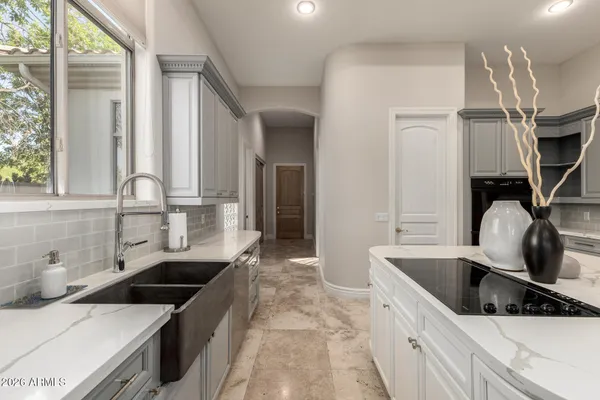 $1,699,900 | 8204 South Homestead Lane, Tempe, AZ 85284