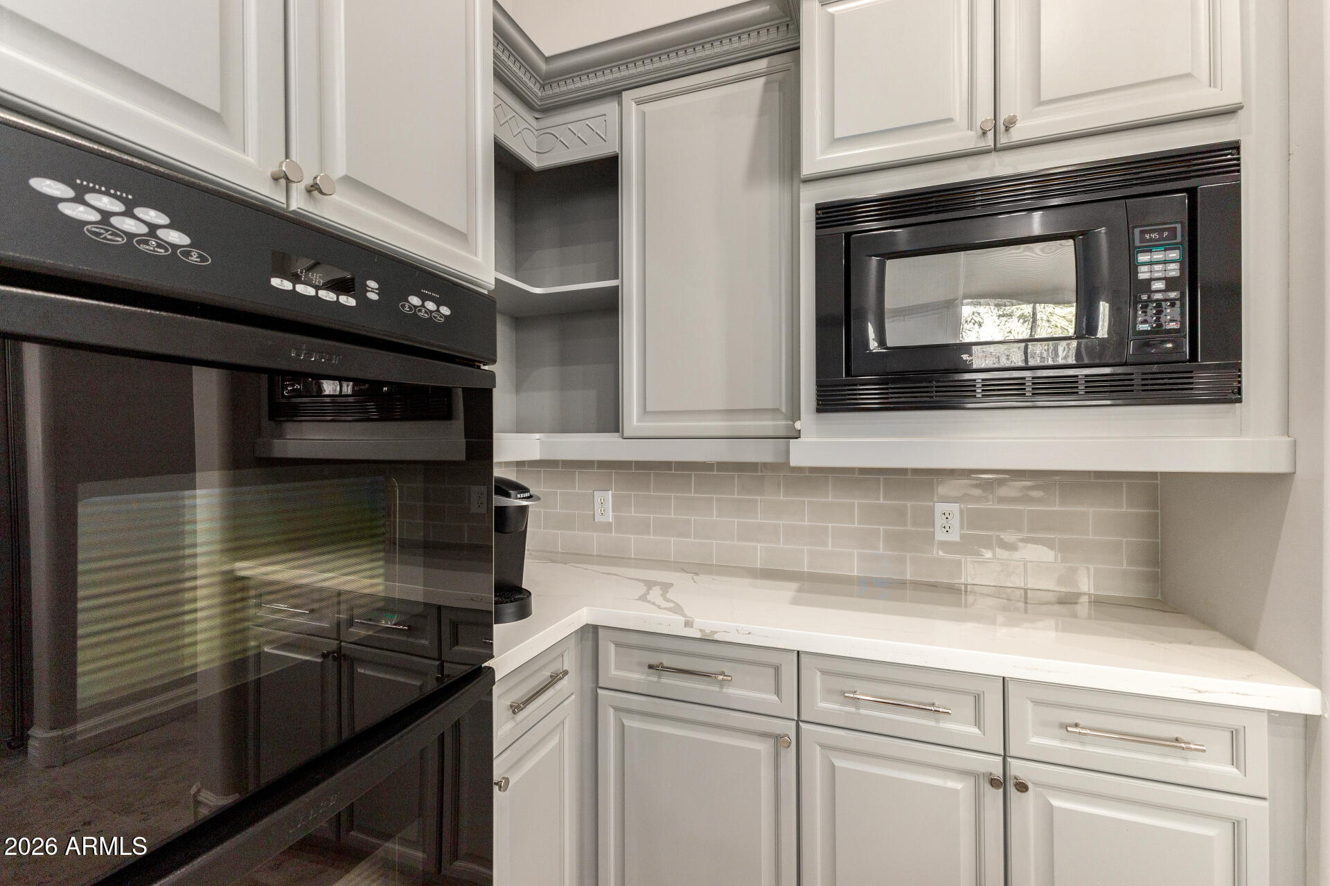 8204 South Homestead Lane Tempe, AZ 85284 - Photo 24 of 84 Kitchen