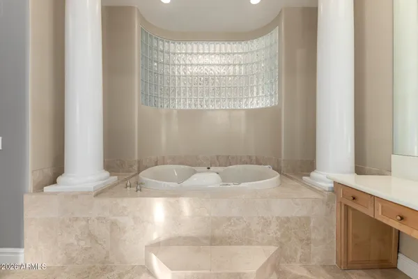 $1,699,900 | 8204 South Homestead Lane, Tempe, AZ 85284