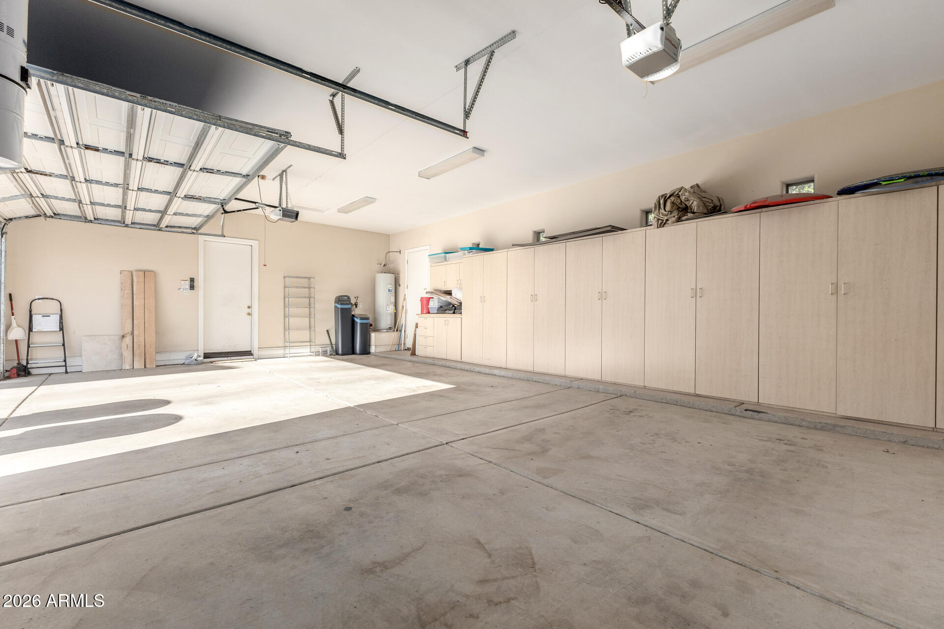 8204 South Homestead Lane Tempe, AZ 85284 - Photo 58 of 84 Extended Garage